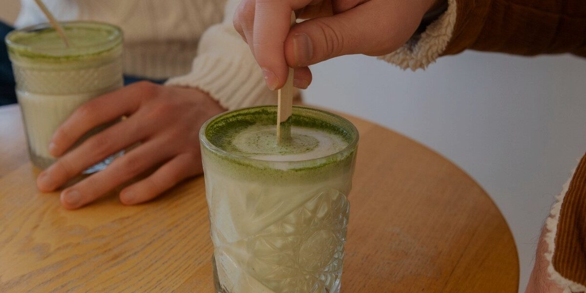 Tea-Based Smoothies & Lattes